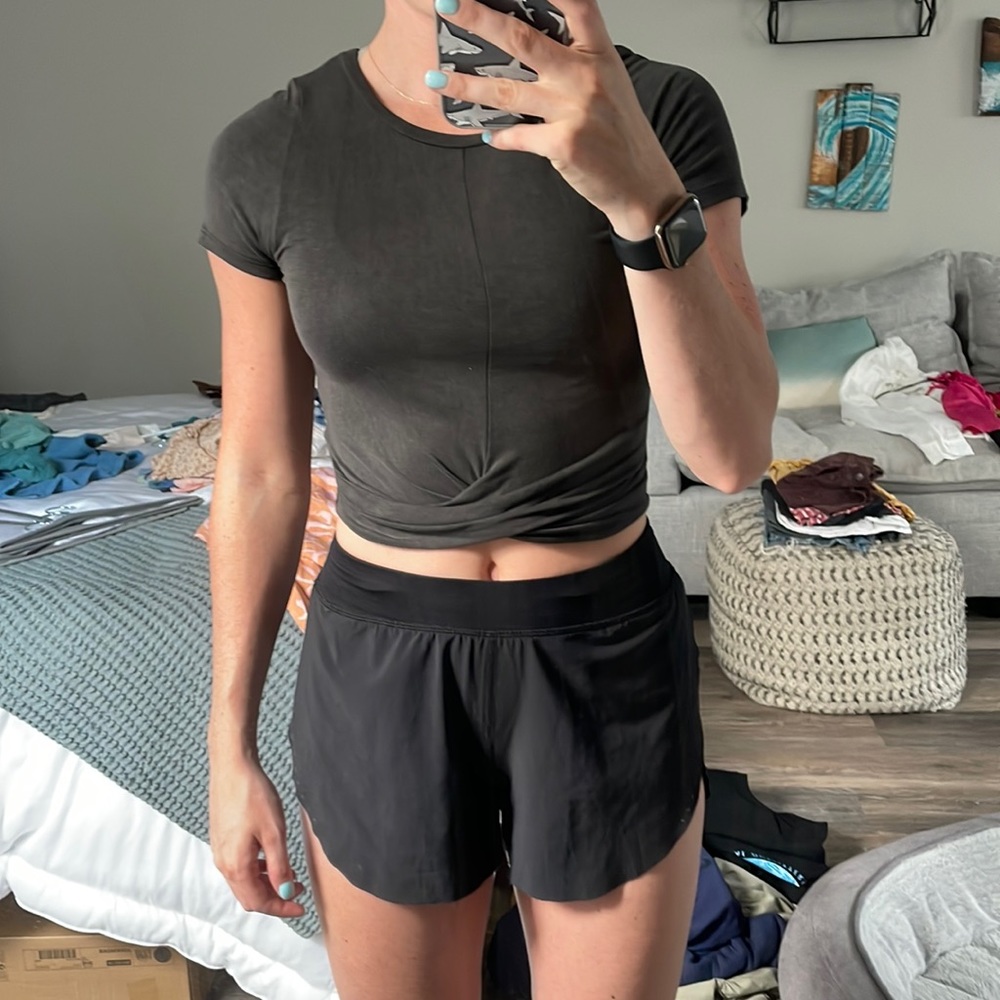 Cropped crossover tee